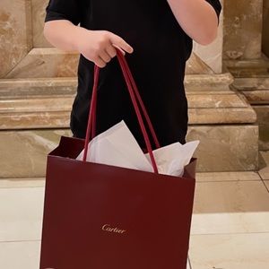 Meet your Posher, Steven